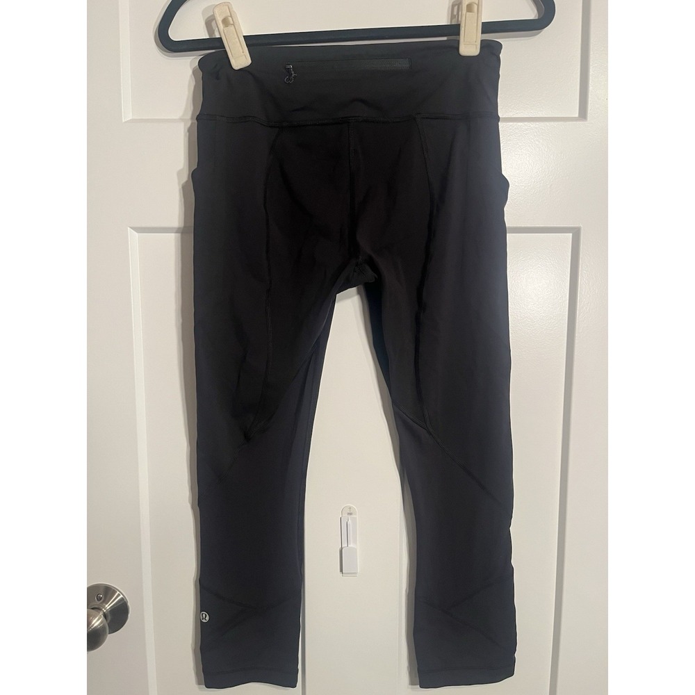 Lululemon Women’s Size 6 Black Running Crop Leggings Zip Pockets